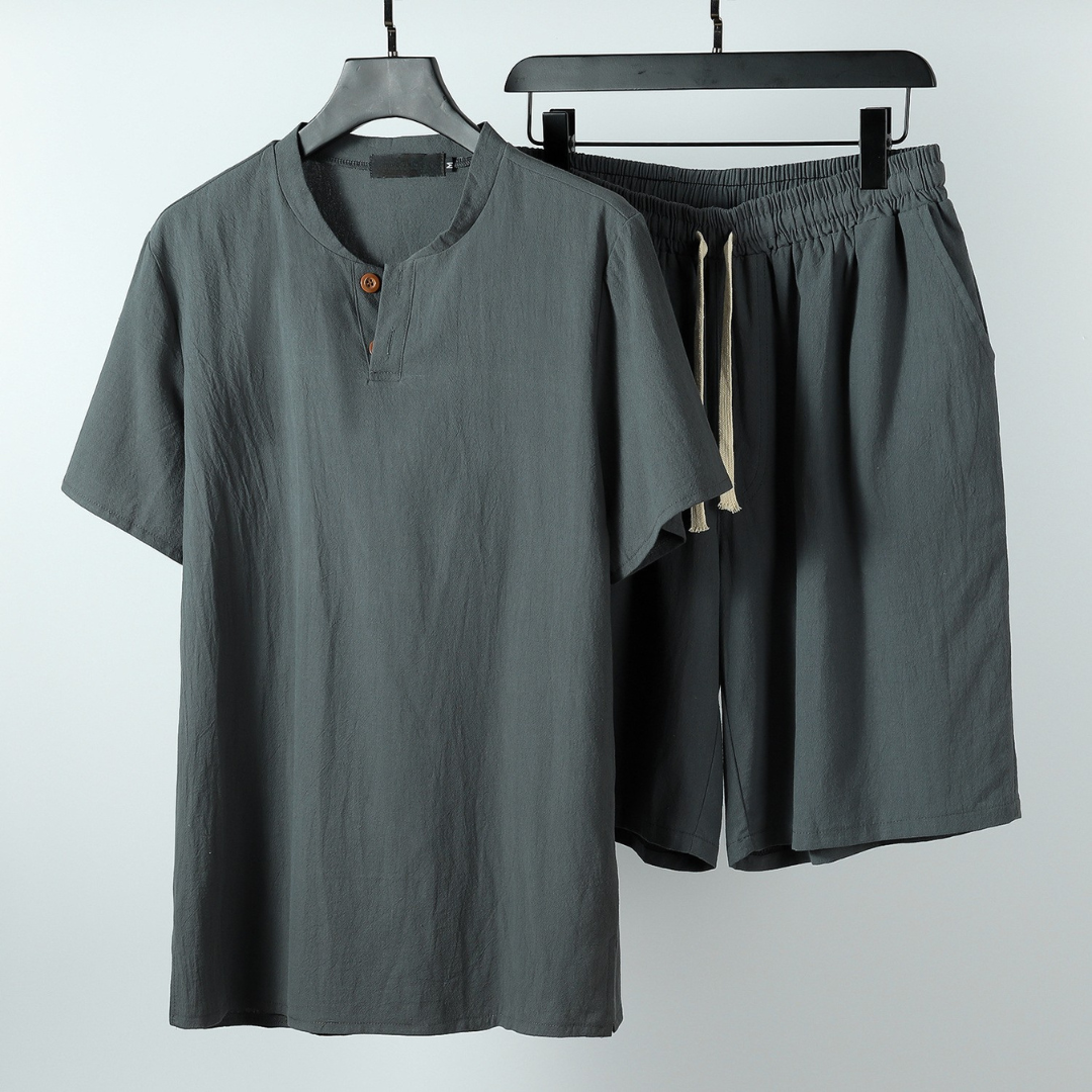 Featherweight Comfort™ — Feel Fresh and Flawless All Day Long