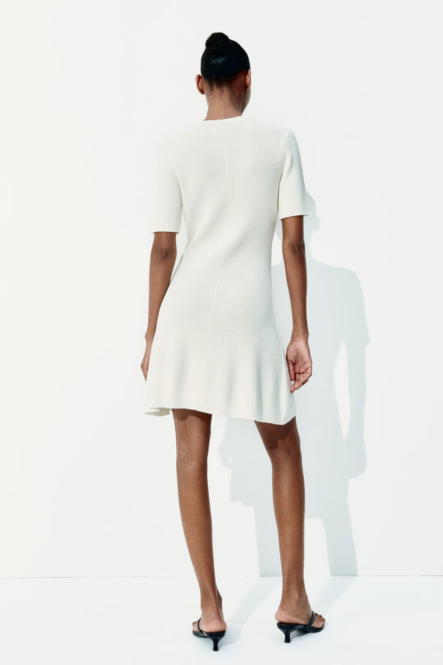 HeadTurnerDress™ — Command Every Eye with Irresistible Confidence