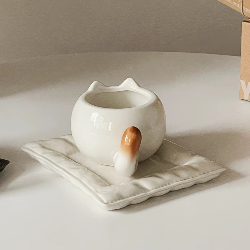 Winking Milk Creme™ — Ignite Your Mornings with Irresistible Charm and Lasting Delight