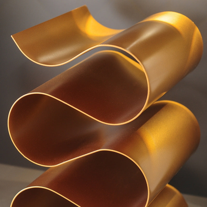 Virello — S-Shaped Metal Wine Rack with Modern Sculptural Design