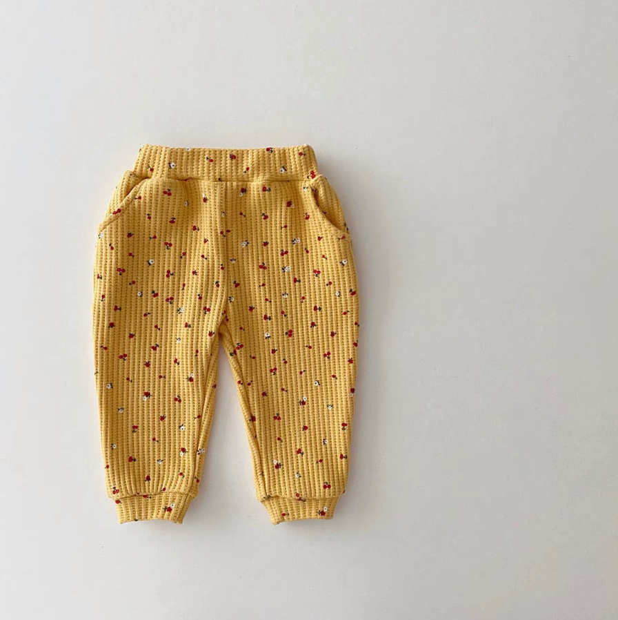 Twinning Outfit™ — Turn Heads and Own Every Family Moment with Unmatched Comfort