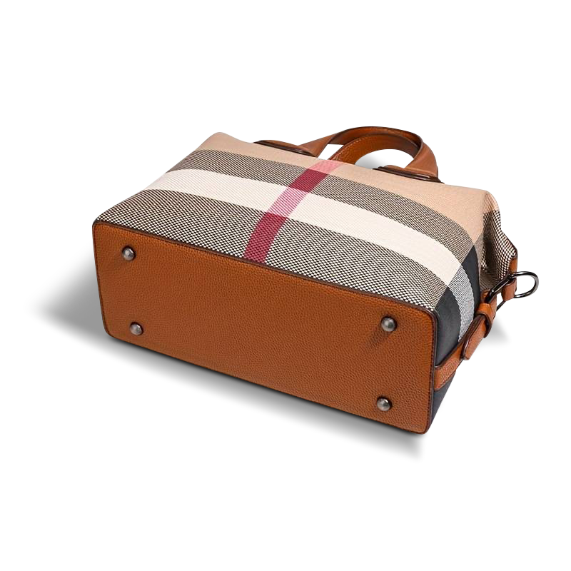 Bloomsbury Bag™ — Own Every Room with Rugged Luxury and Effortless Style