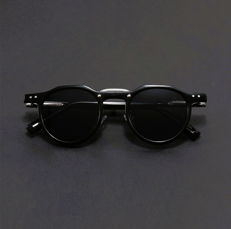 Nolven Aviator Sunglasses — Classic UV400 Protection with Scratch-Resistant Lenses