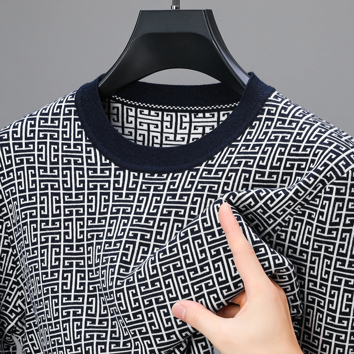 Blakeon — Men's Modern Maze Pattern Knit Sweater with Tailored Fit