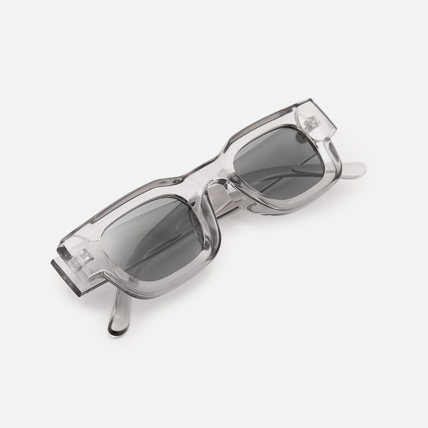 ClarityDefender™ — Experience Effortless, All-Day Comfort with Razor-Sharp, Glare-Free Vision