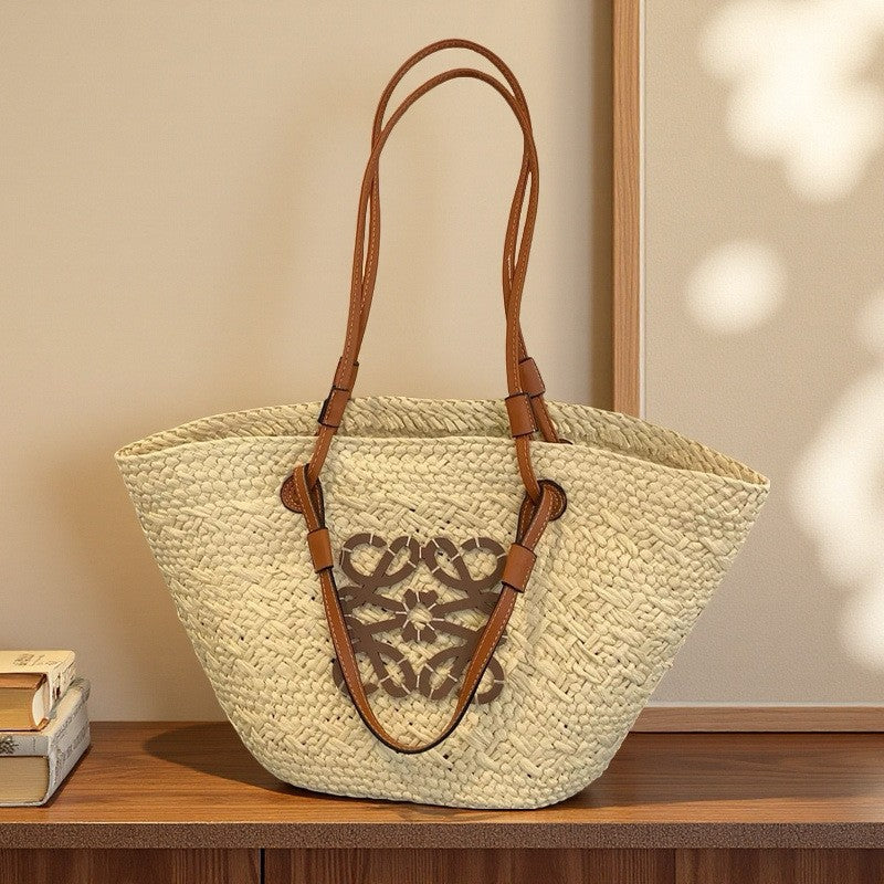 Liora — Handcrafted Straw Beach Bag with Adjustable Faux Leather Handles