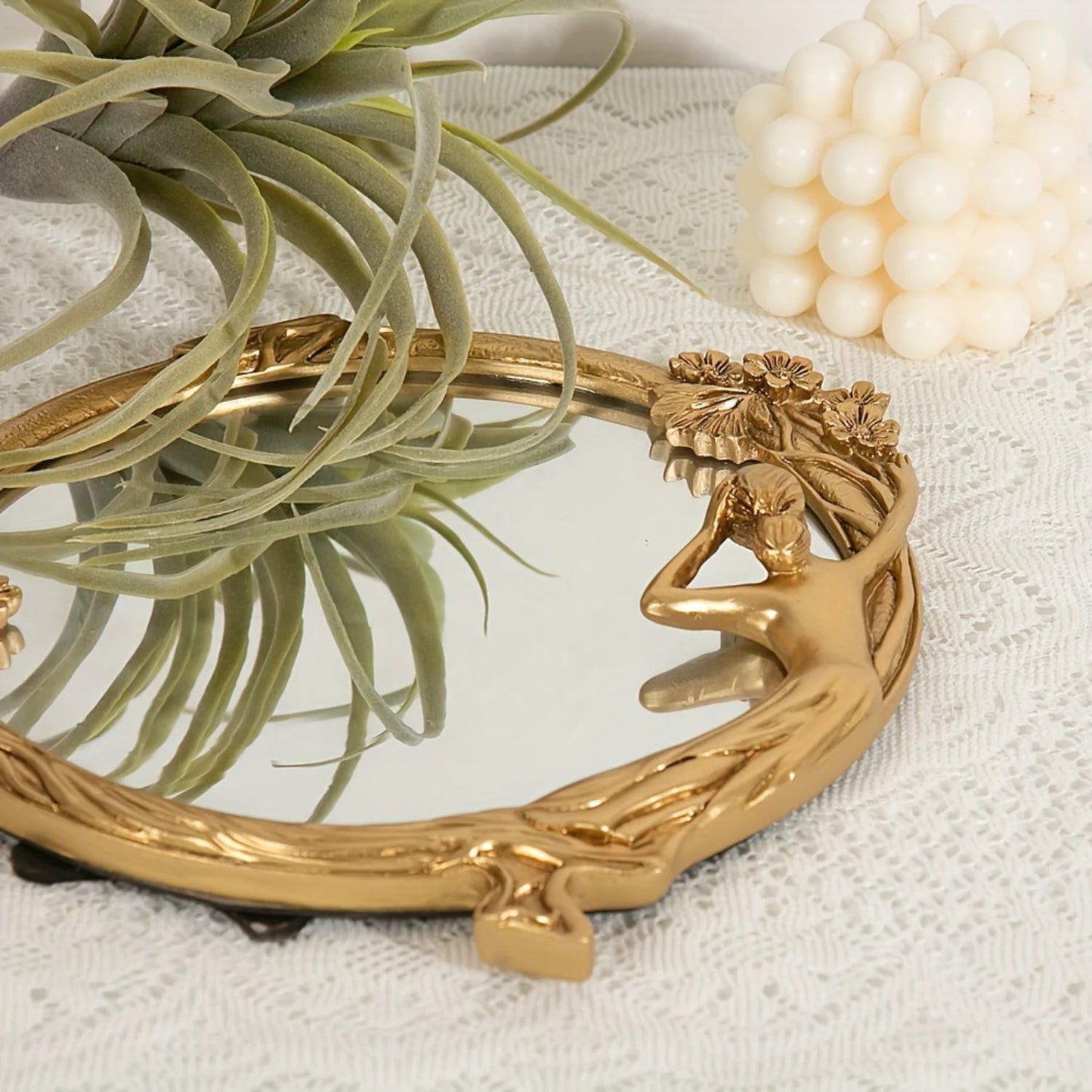 Embossed Floral Mirror™ — Transform Any Space Into Timeless Vintage Luxury