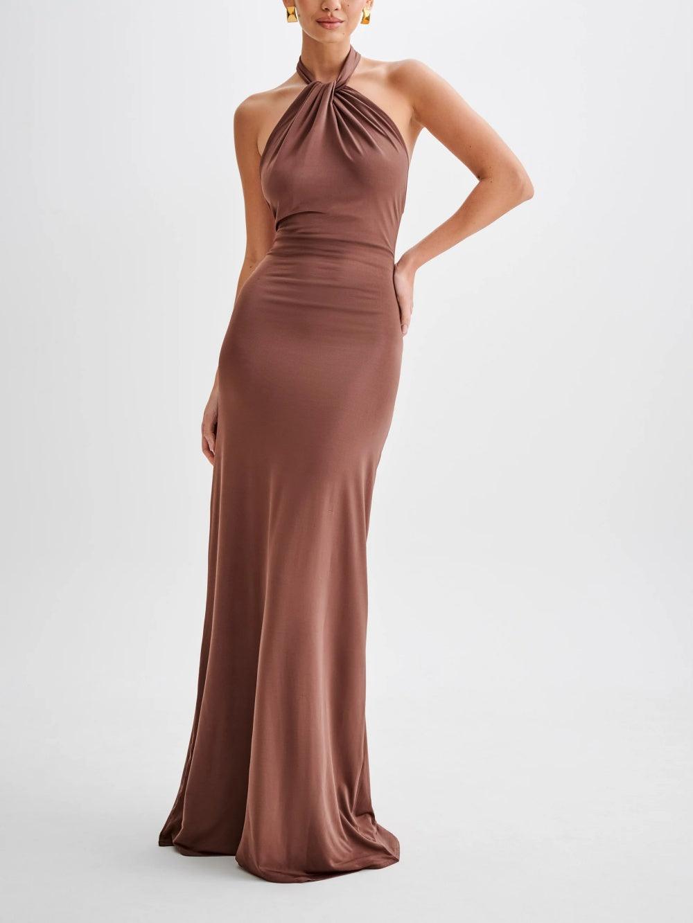 VelaFemme™ Maxi — Command the Room with Unstoppable Elegance and Comfort