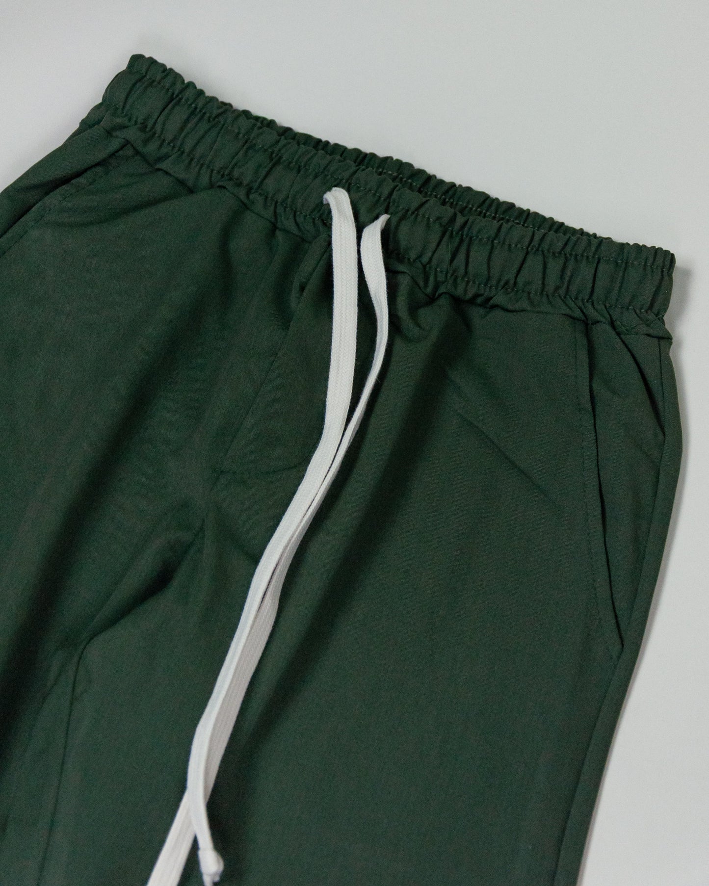 Norla — Breathable Viscose Pants with Tailored Fit for All-Day Comfort
