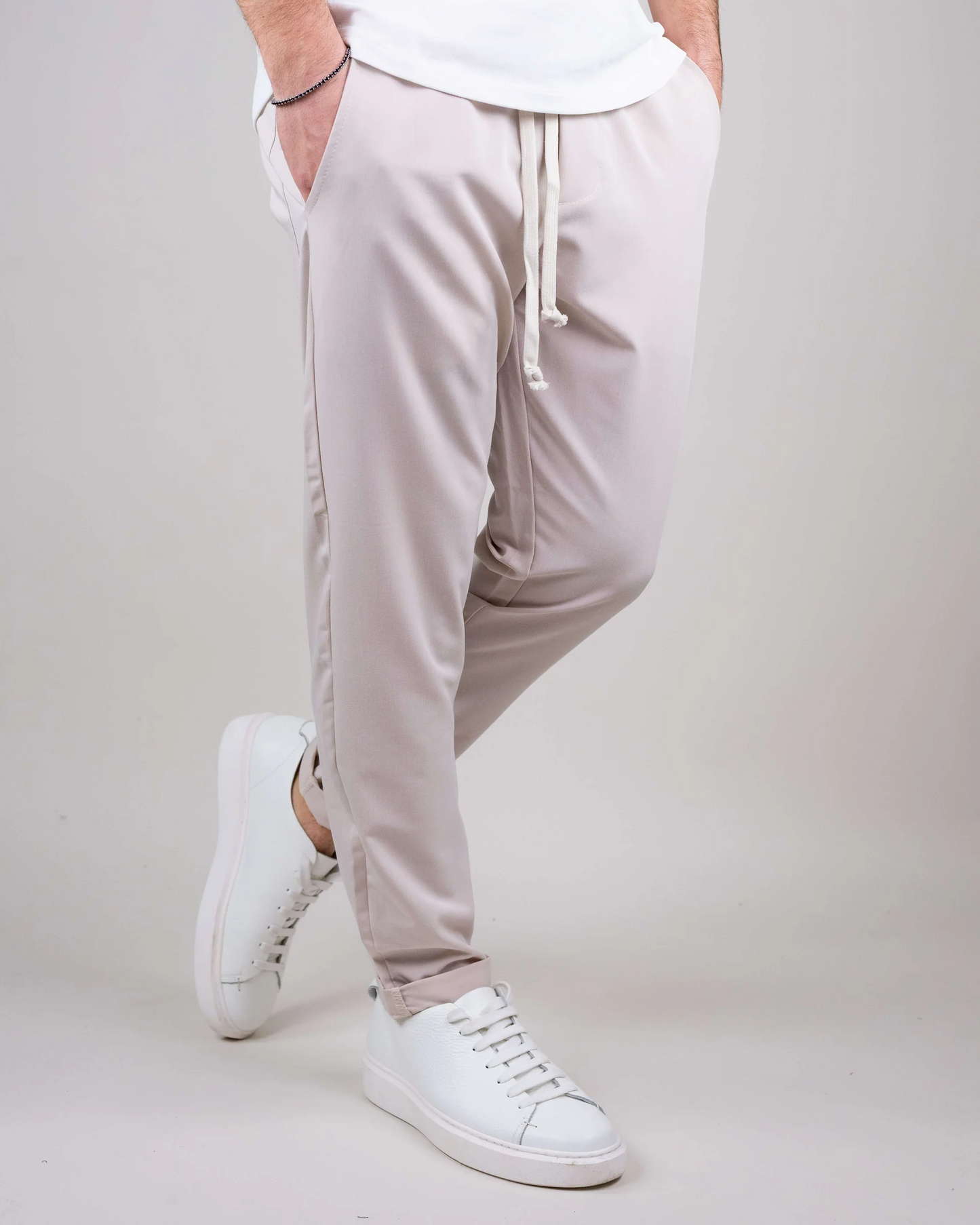 Norla — Breathable Viscose Pants with Tailored Fit for All-Day Comfort