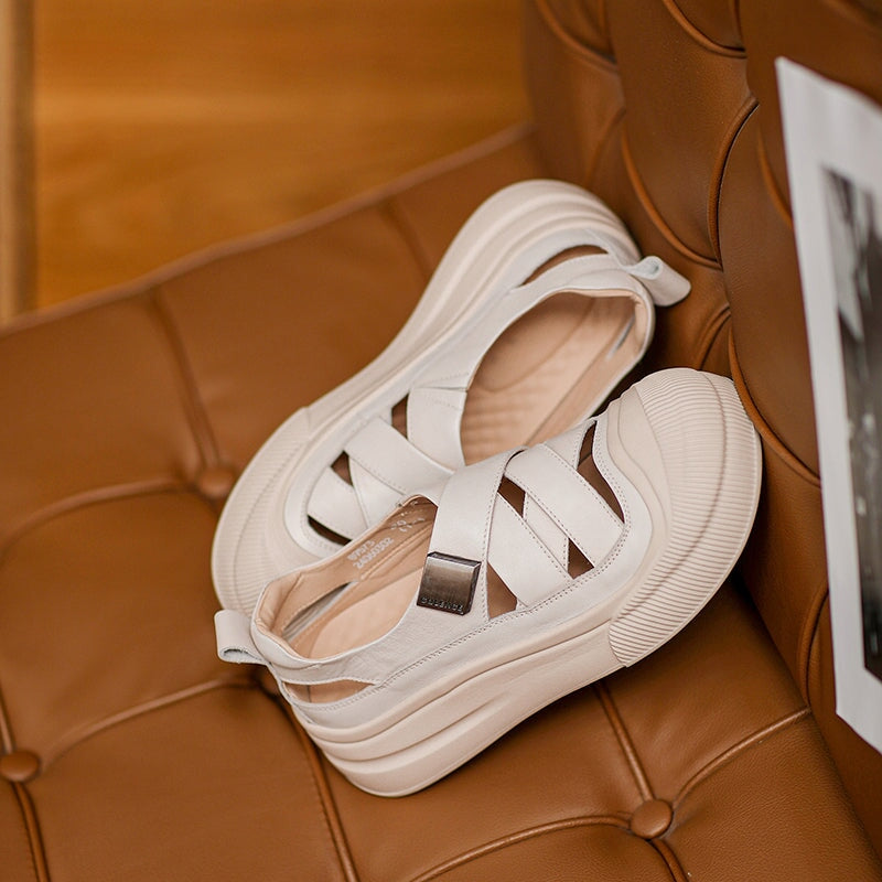 Roman Breeze™ — Stay Cool, Protected, and Confident Every Step of the Way