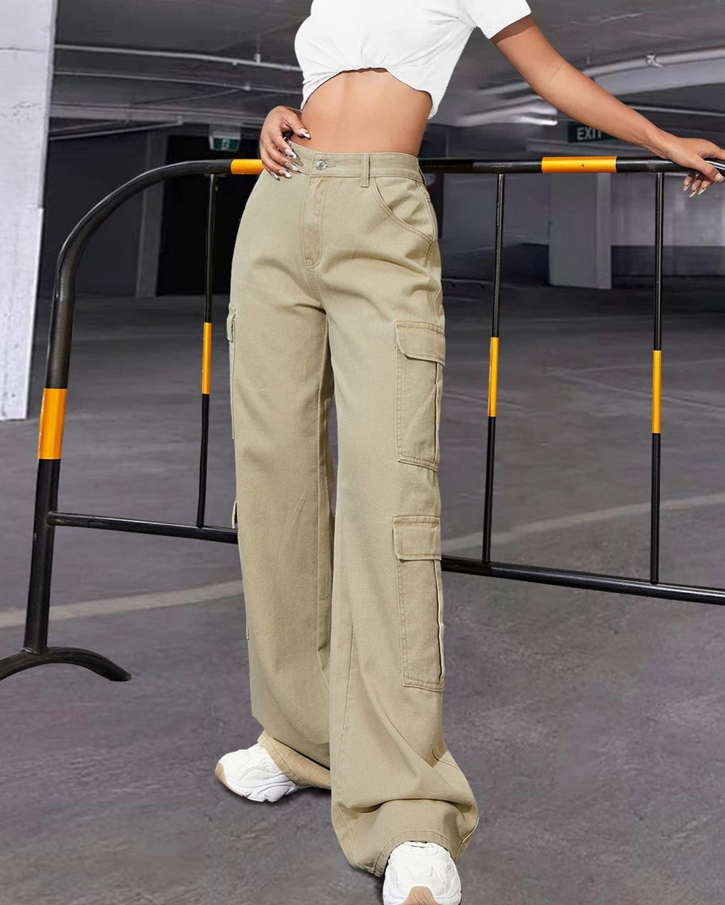Utility Jeans™ — Unleash Confidence with Every Curve-Hugging Move
