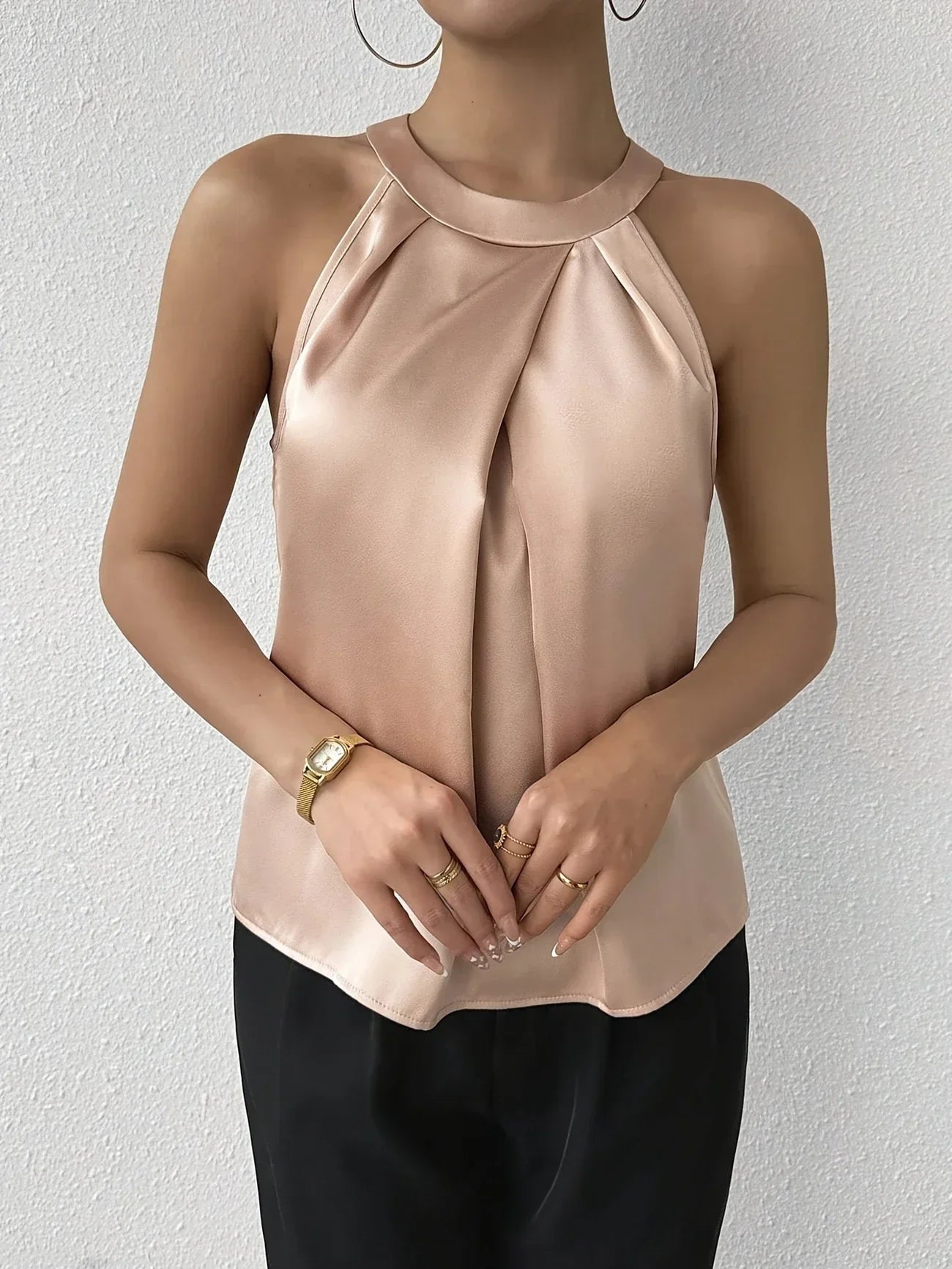 Liora — Women's Elegant Sleeveless Blouse with Halter Neckline
