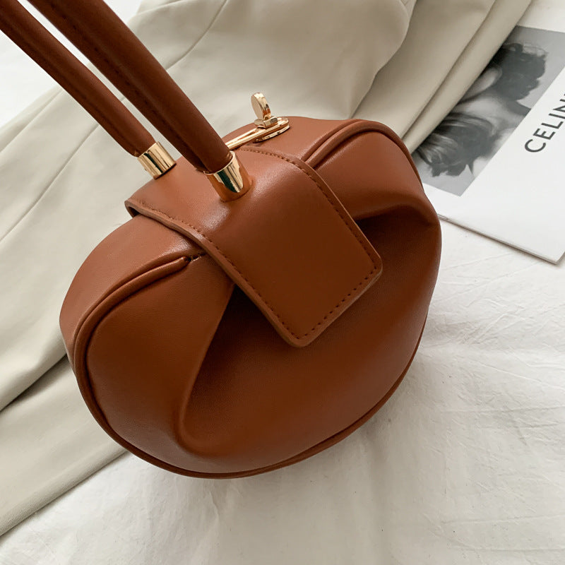 Averie Sculpted Handbag™ — Own Every Room with Bold, Unstoppable Confidence