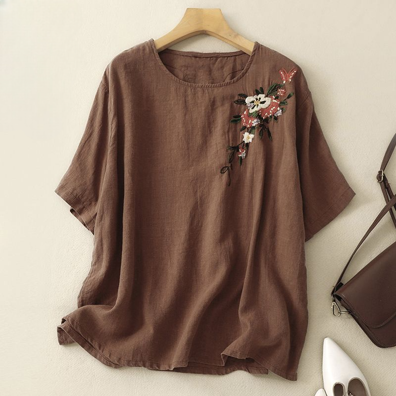 Liora — Embroidered Linen Dress with Relaxed Fit