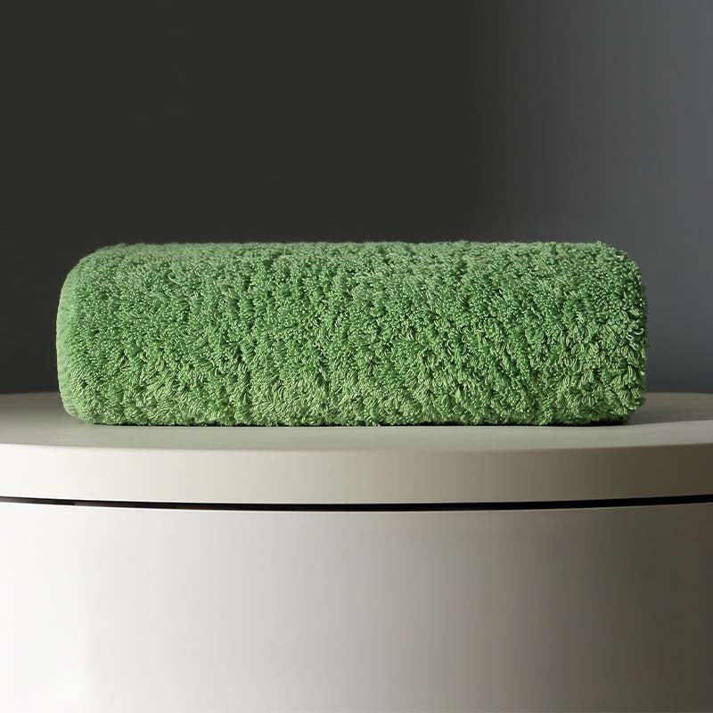 Isla Hand Towels™ — Wrap Yourself in Instant Dryness and Unmatched Plush Comfort