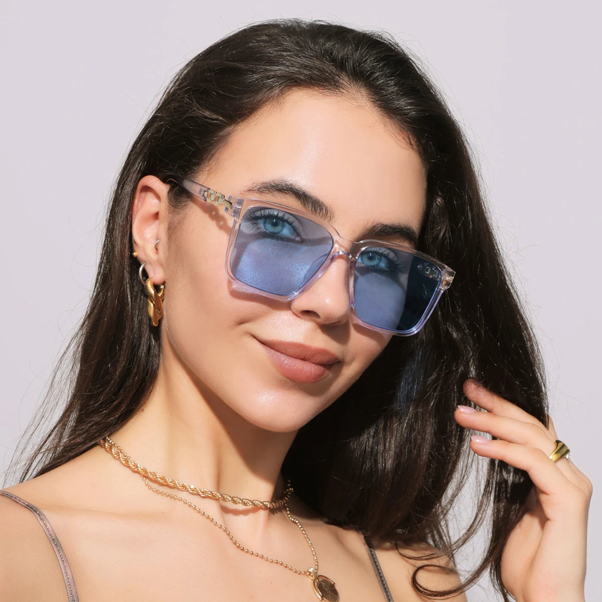 Selan — Oversized Square Sunglasses with Gold Chain-Link Arms