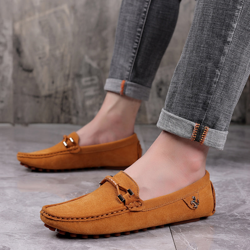 Velorio — Premium Suede Loafers with Cushioned Comfort and Metallic Accents