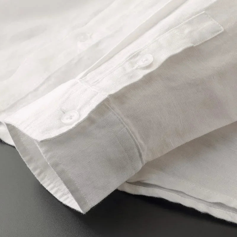 BreezeLuxe™ — Experience Cool Confidence That Lasts All Day Without the Sweat