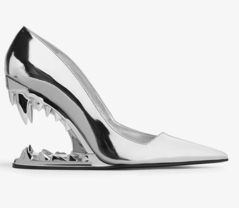 Mavren — Women's Wolf Fang Sculpted Heel Pumps with Cushioned Insole