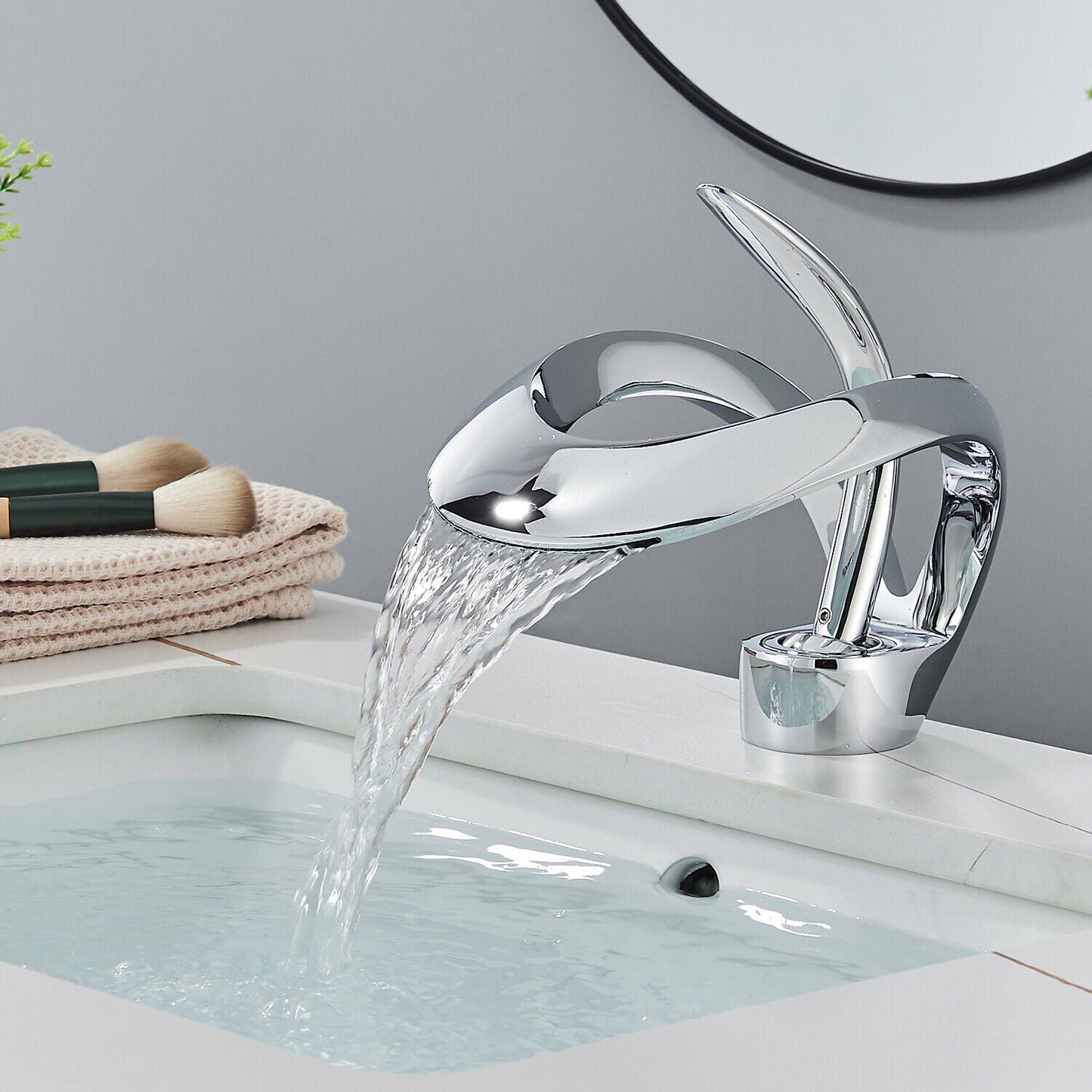 Odda — Modern Waterfall Bathroom Sink Faucet with Single Lever Design