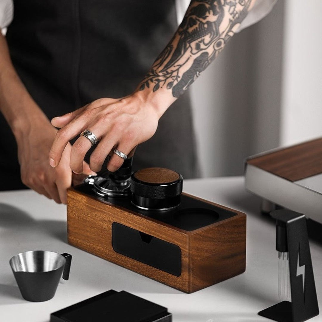 Barizio — Walnut Espresso Tamping Station with Silicone-Lined Slots