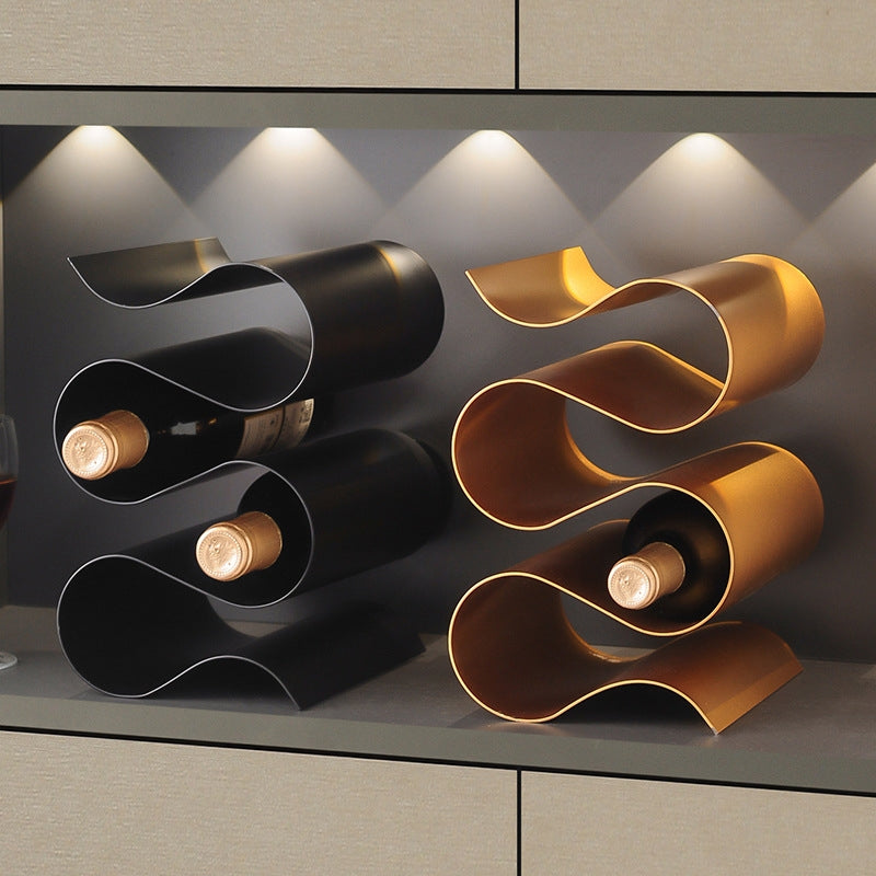 Virello — S-Shaped Metal Wine Rack with Modern Sculptural Design
