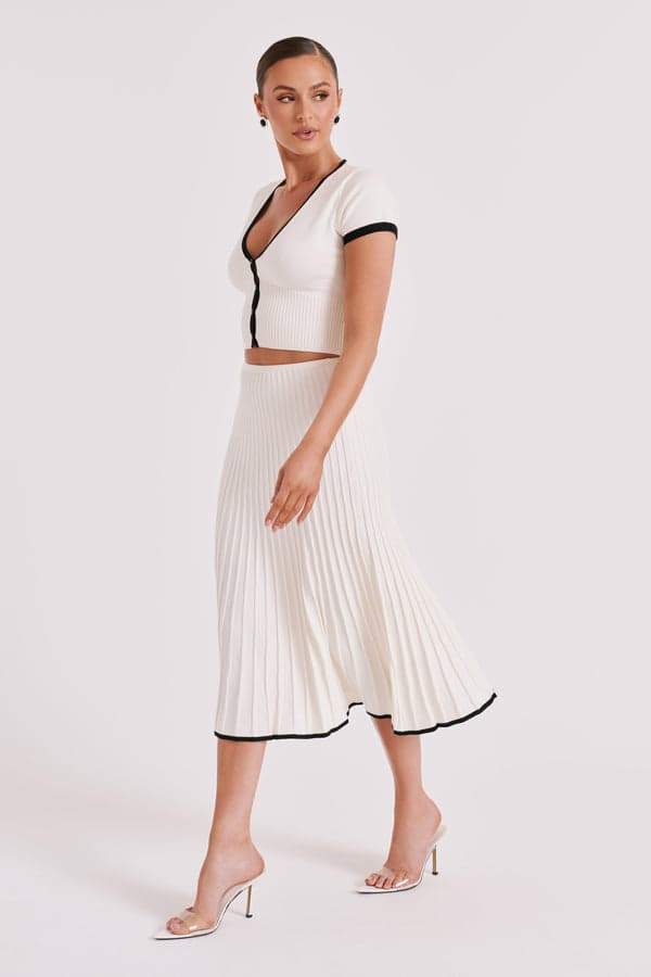 Marcia V-Neck Pleated Skirt Set™ — Command Every Room with Effortless, Unstoppable Glamour