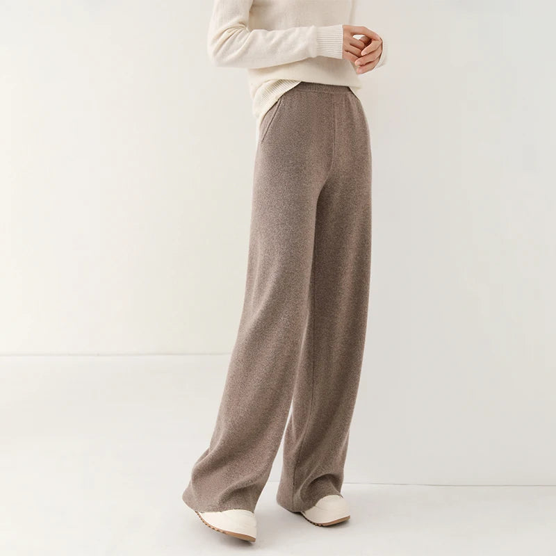 Liora — Merino Wool Wide-Leg Pants with High Waist and Pockets
