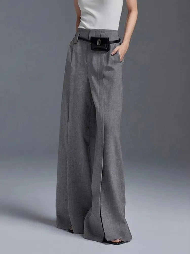 Soren Pleatline — Women’s High-Waisted Pleated Trousers with Front Split