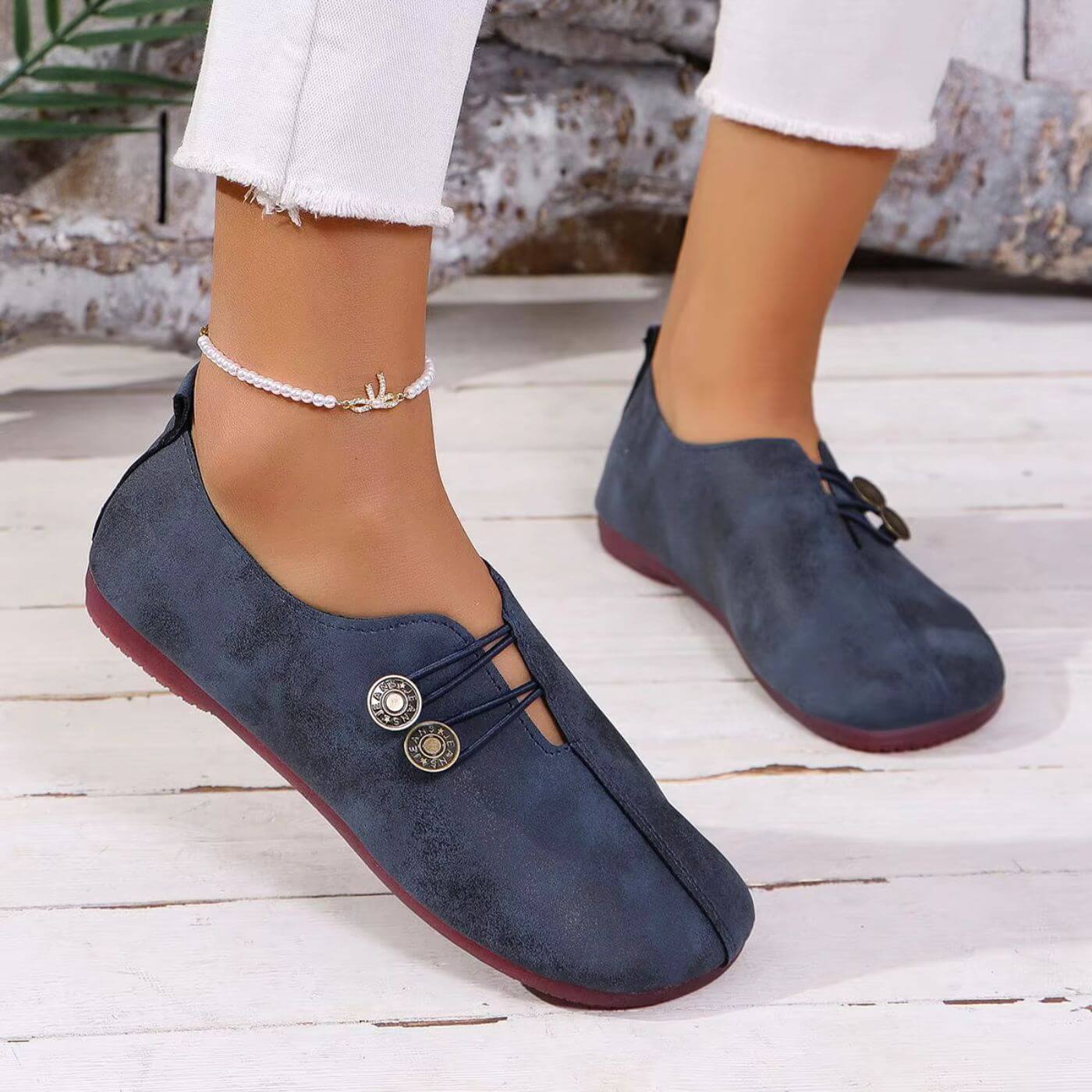 SolaraStride™ — Walk Pain-Free and Feel Effortless All Day Long