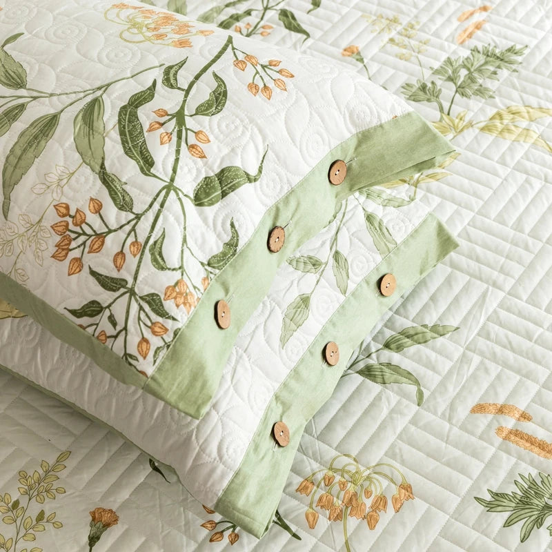 Lucera Botanical Quilt™ — Drift Into Cool, Calm Nights Without a Sweat