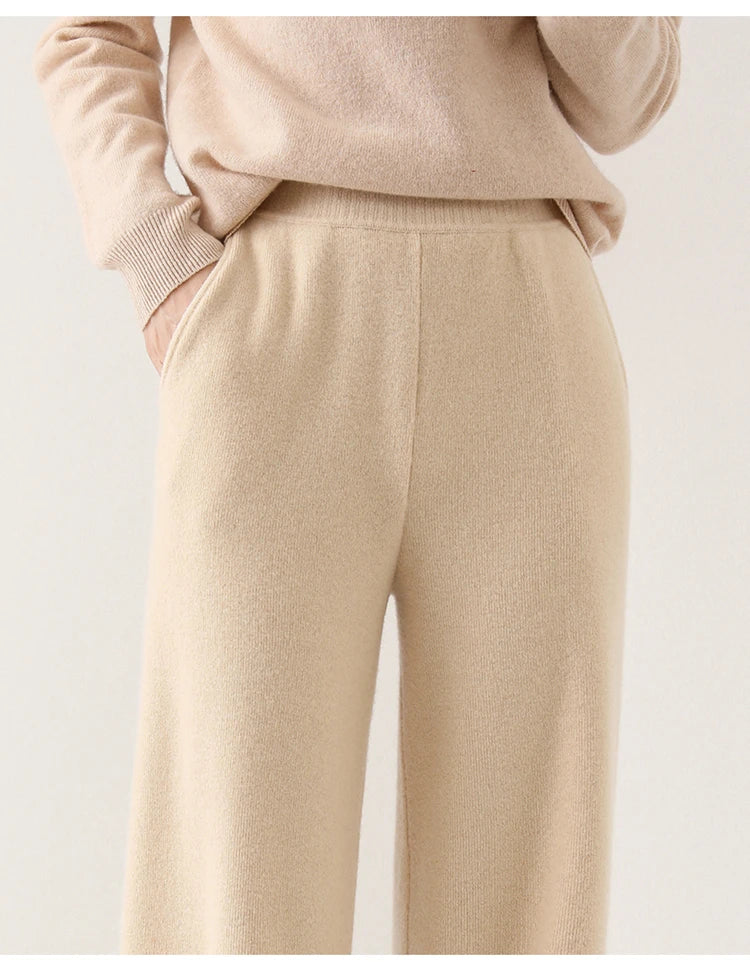 Liora — Merino Wool Wide-Leg Pants with High Waist and Pockets