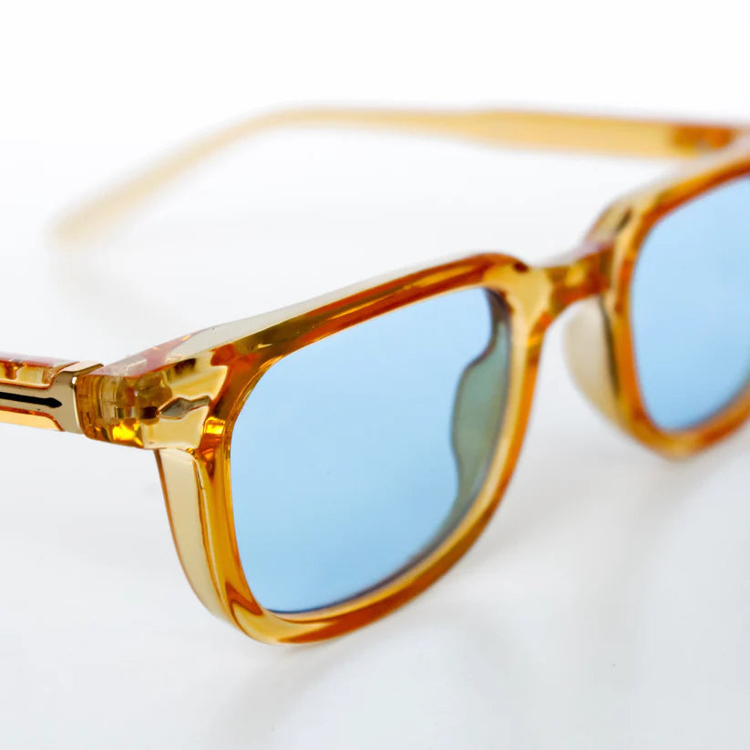 Elara Sunglasses — Durable UV Protection with Vibrant Frame Colors