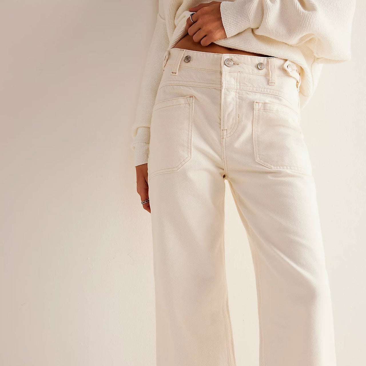 Larkyn — Vintage Light Wash High-Rise Wide Leg Jeans