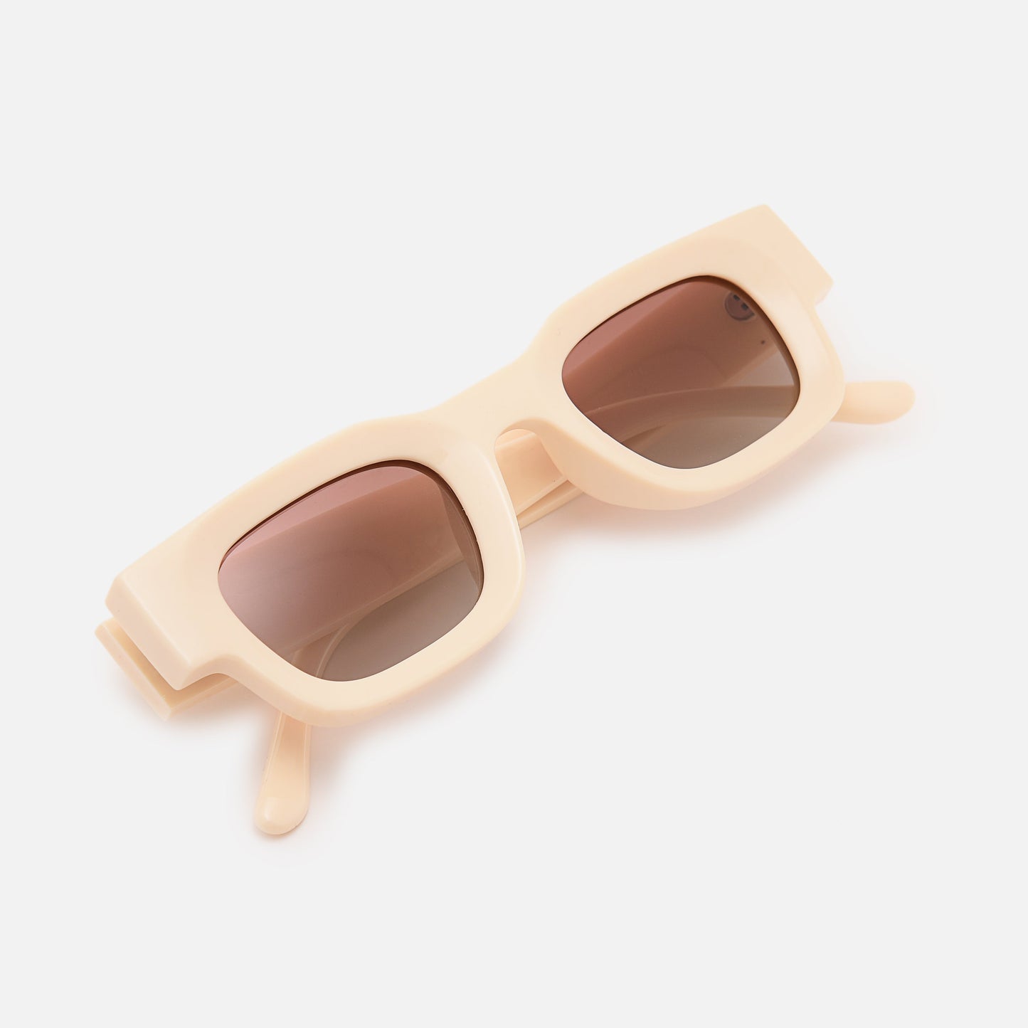 ClarityDefender™ — Experience Effortless, All-Day Comfort with Razor-Sharp, Glare-Free Vision