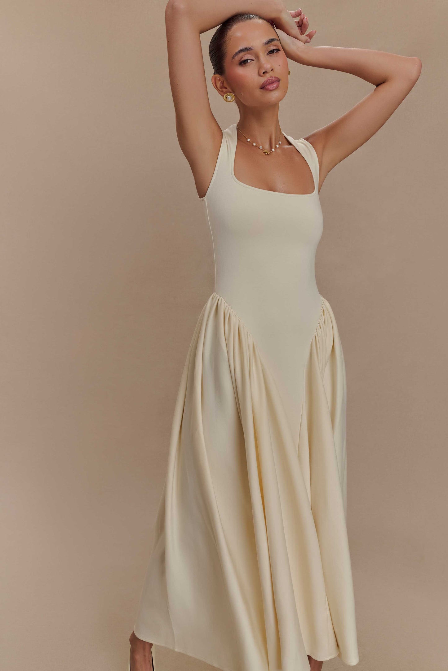Alvani — Flattering Midi Dress with Structured Fit and Full Skirt
