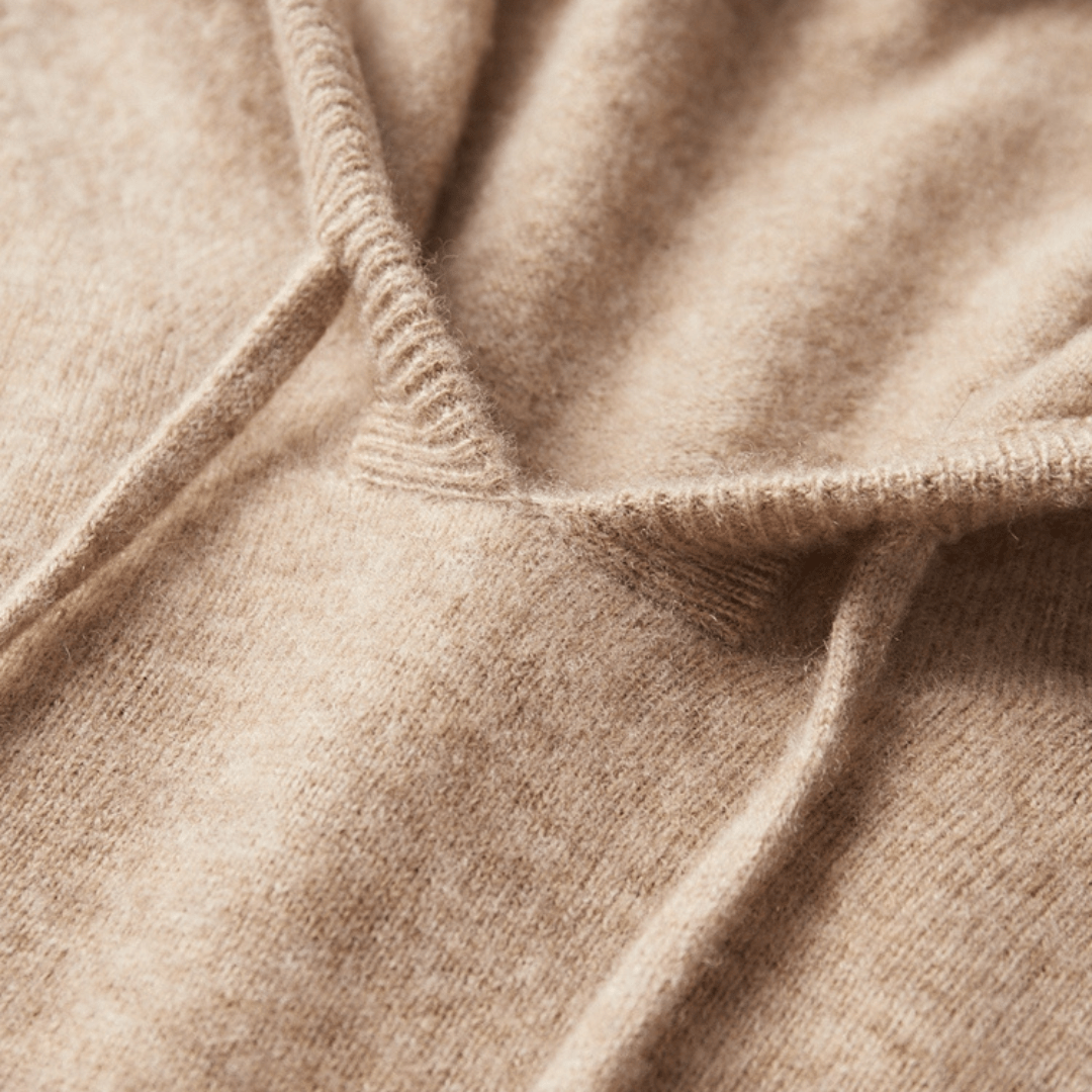 Veyden — Extra-Fine Merino Wool Hoodie with Moisture-Wicking Knit