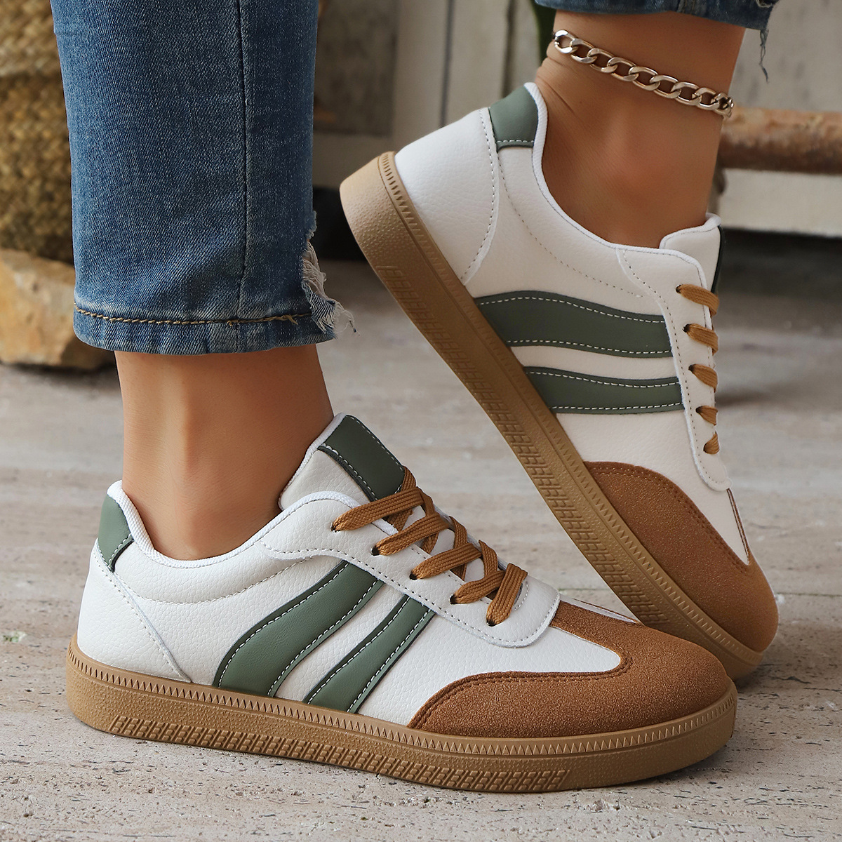 Kaelen — Retro Leather Sneakers with Cushioned Comfort