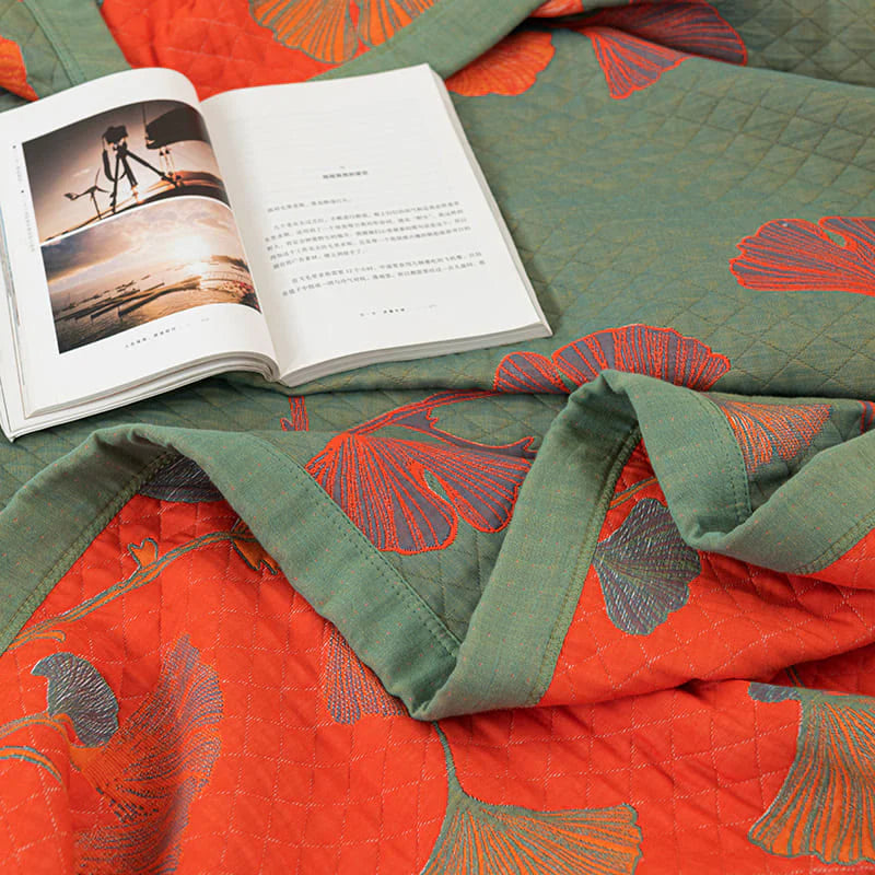 Elara — Reversible Botanical Cotton Quilt Bedding Set