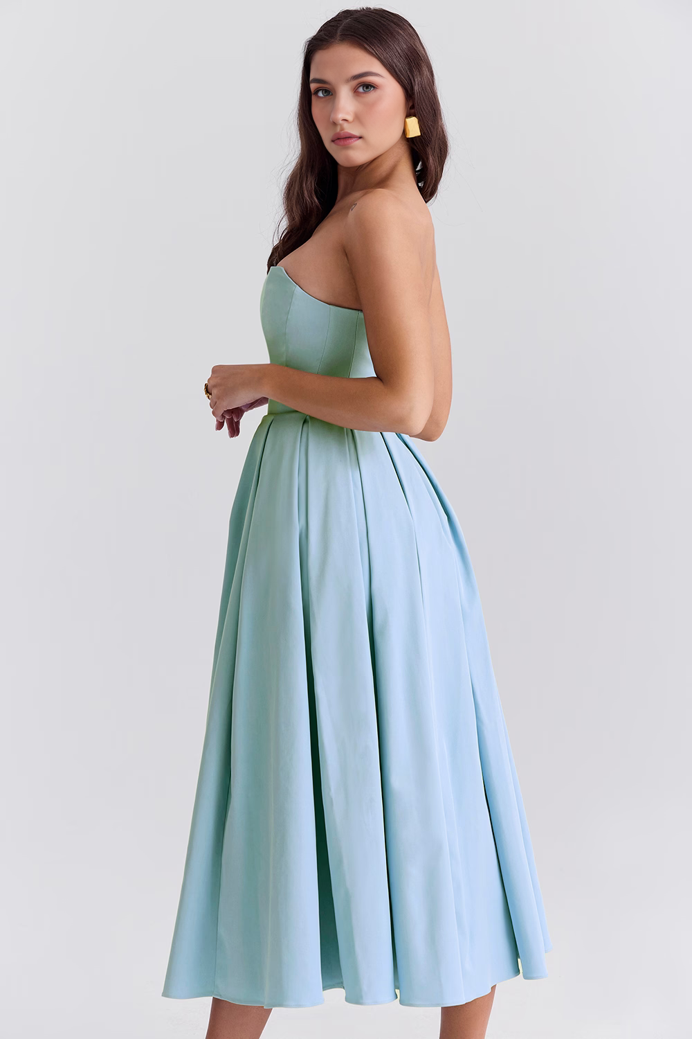 Liora — Elegant Bustier Dress with Waist-Defining Corset for Special Events