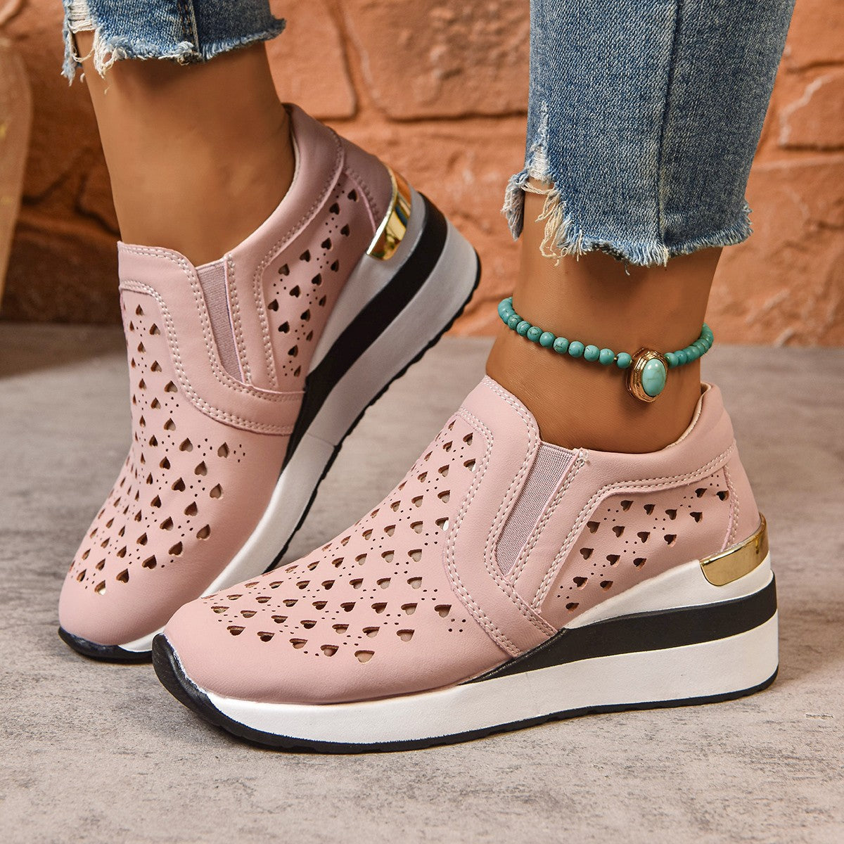 VivaLift™ — Elevate Your Walk with All-Day Comfort and Unstoppable Style