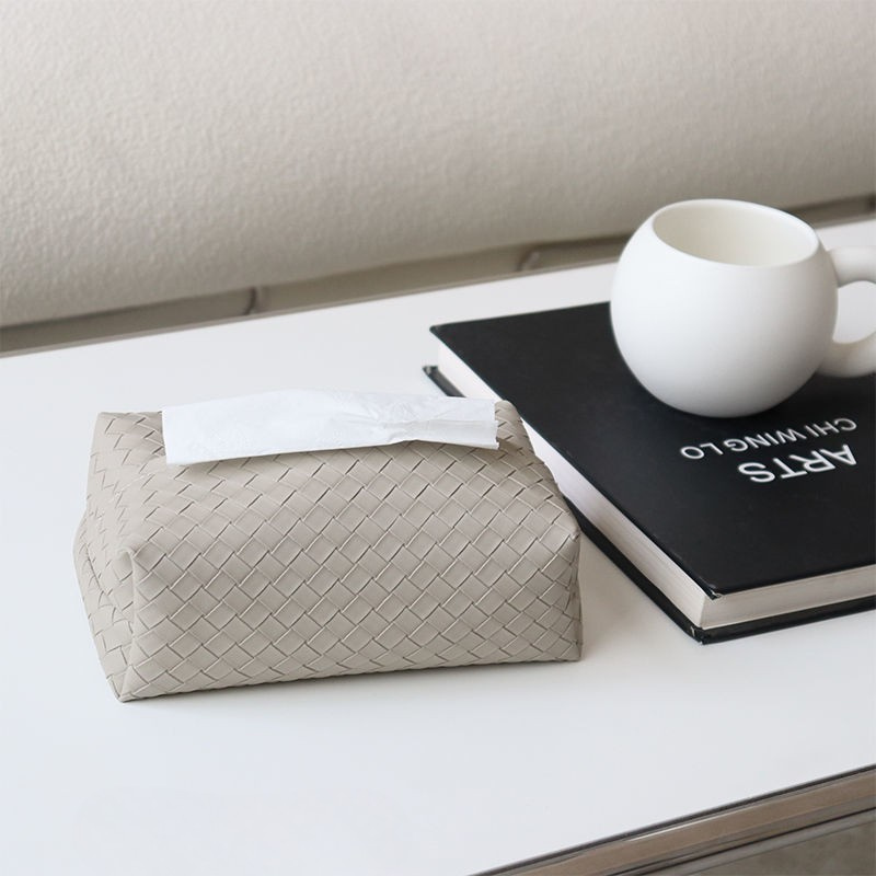 VeroLuxe™ Tissue Holder — Elevate Every Room with Effortless, Guilt-Free Glamour
