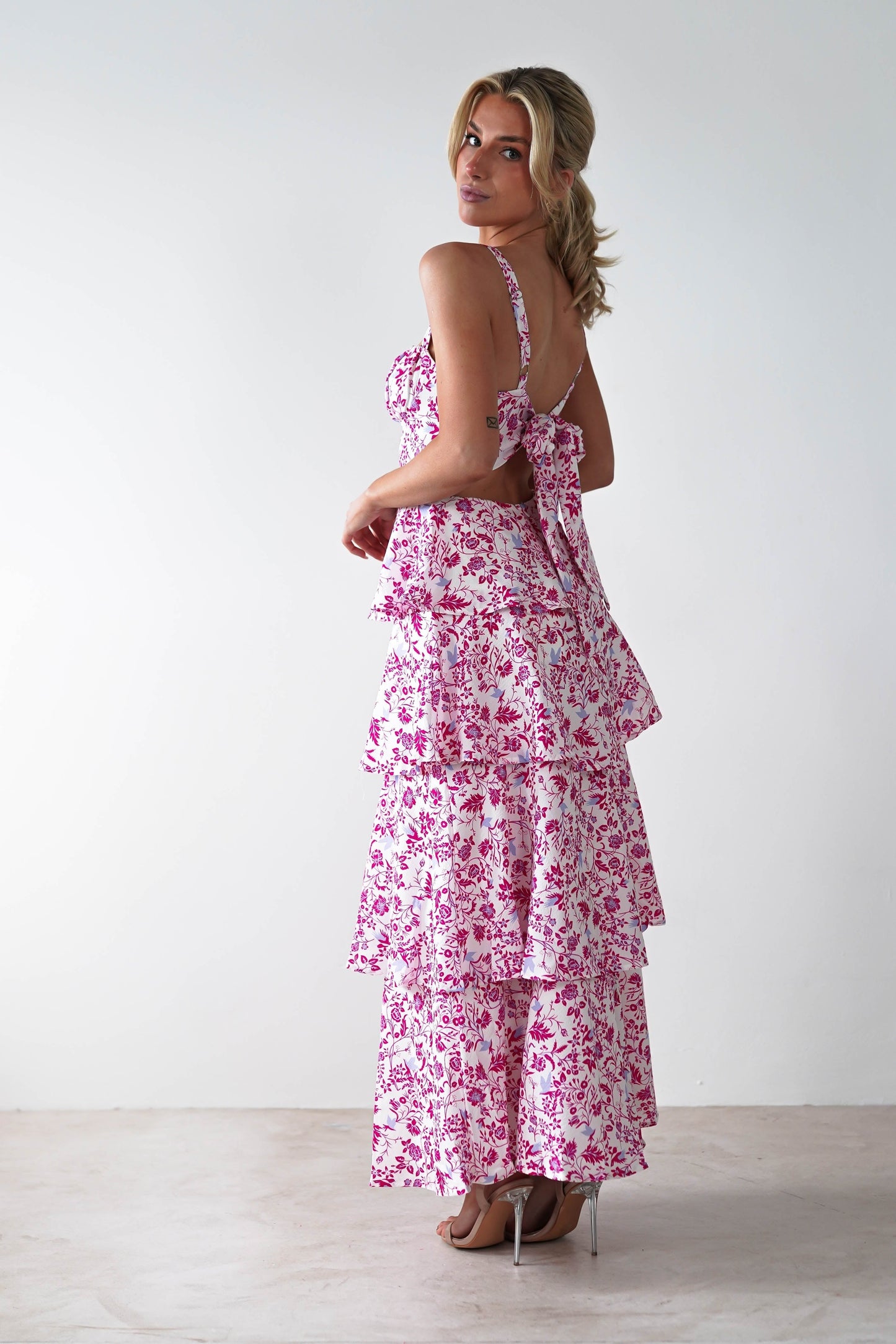 LioraBelle™ — Ignite Unstoppable Confidence with Every Flirty Ruffle and Perfect Fit