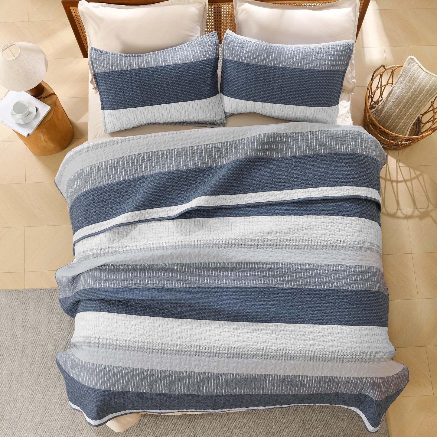 NoirZen™ Quilt Set — Wrap Yourself in Bold Style and All-Season Cloudlike Comfort