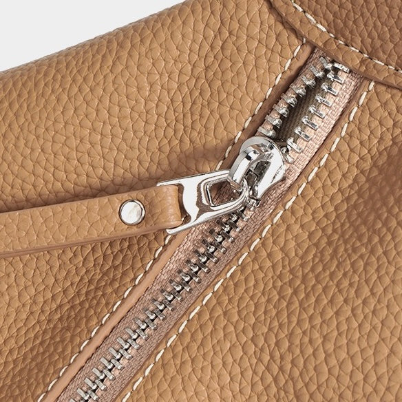 Elinor Tote — Women's Genuine Leather Commuter Bag with Spacious Interior