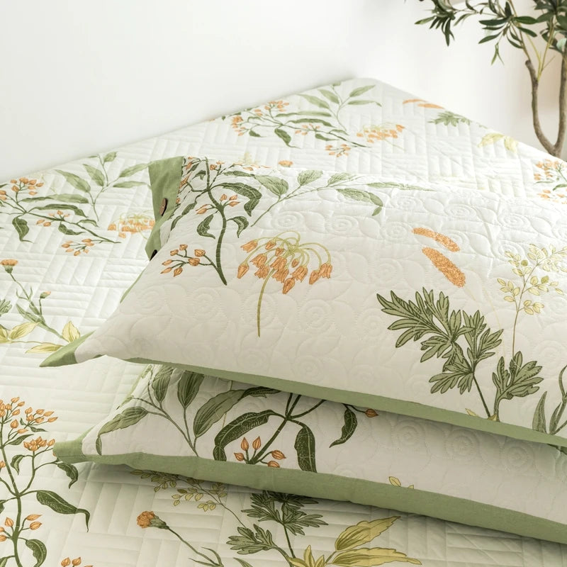 Lucera Botanical Quilt™ — Drift Into Cool, Calm Nights Without a Sweat