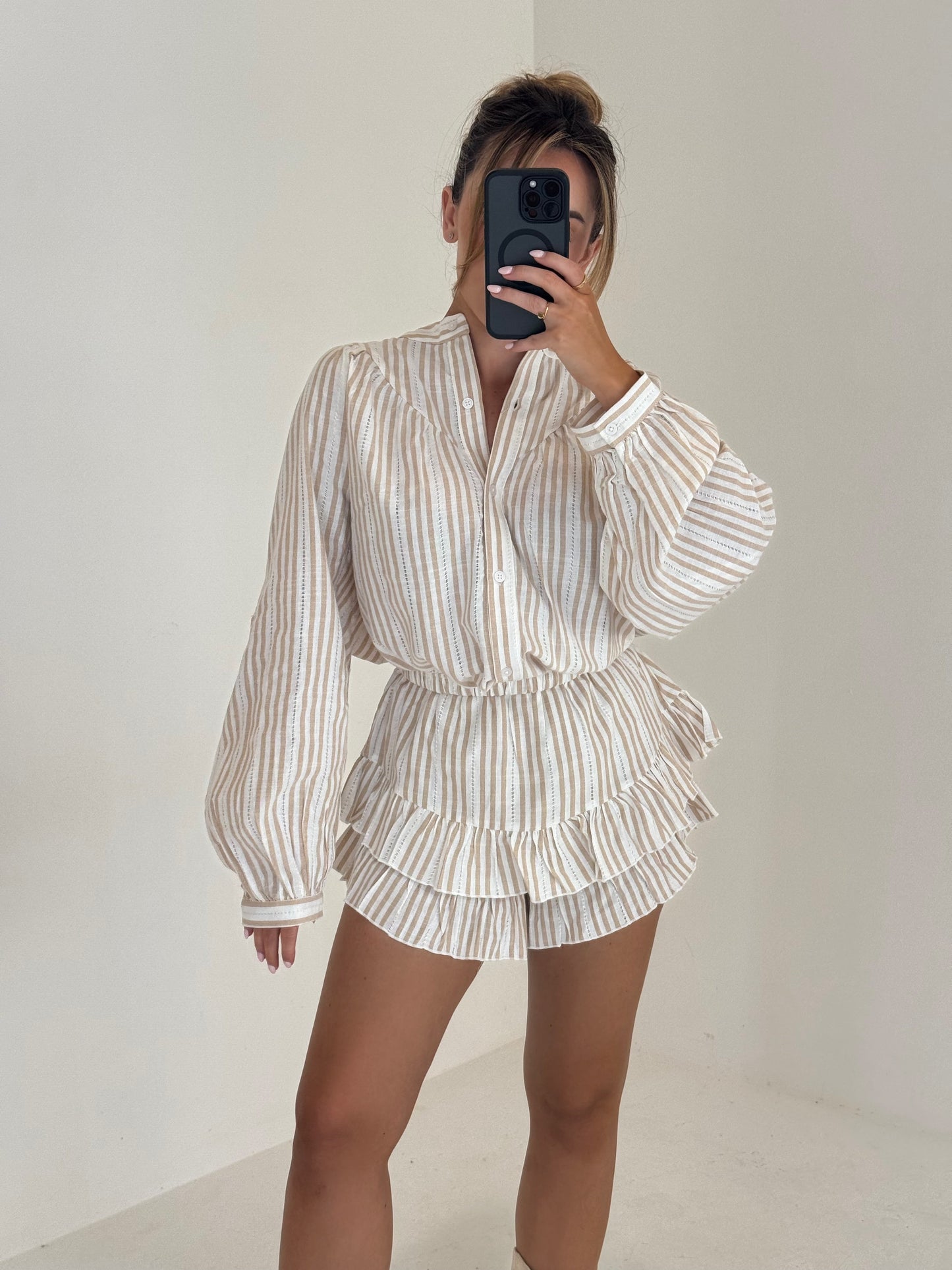 Georgie Linen Set™ — Feel Effortless Cool Confidence Wherever You Go