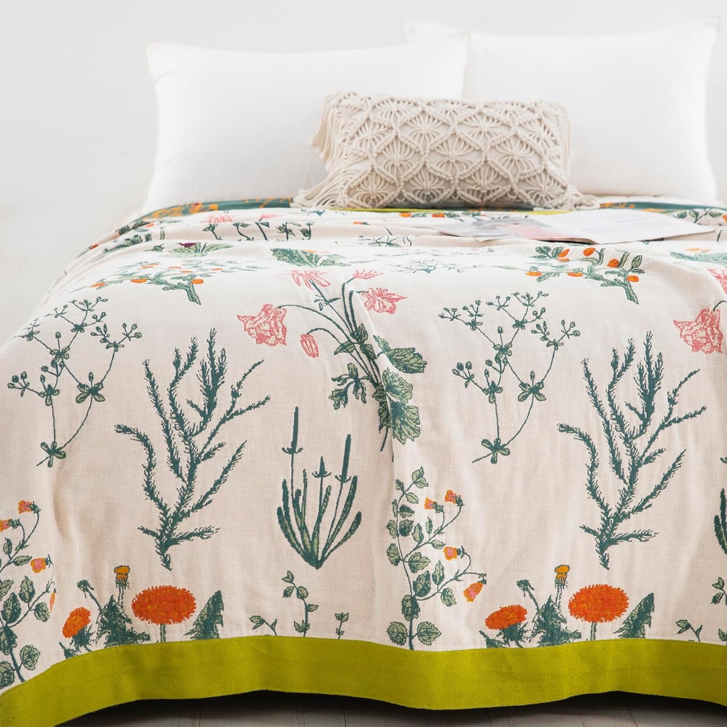 Elowen — Reversible Cotton Throw Blanket with Floral Design