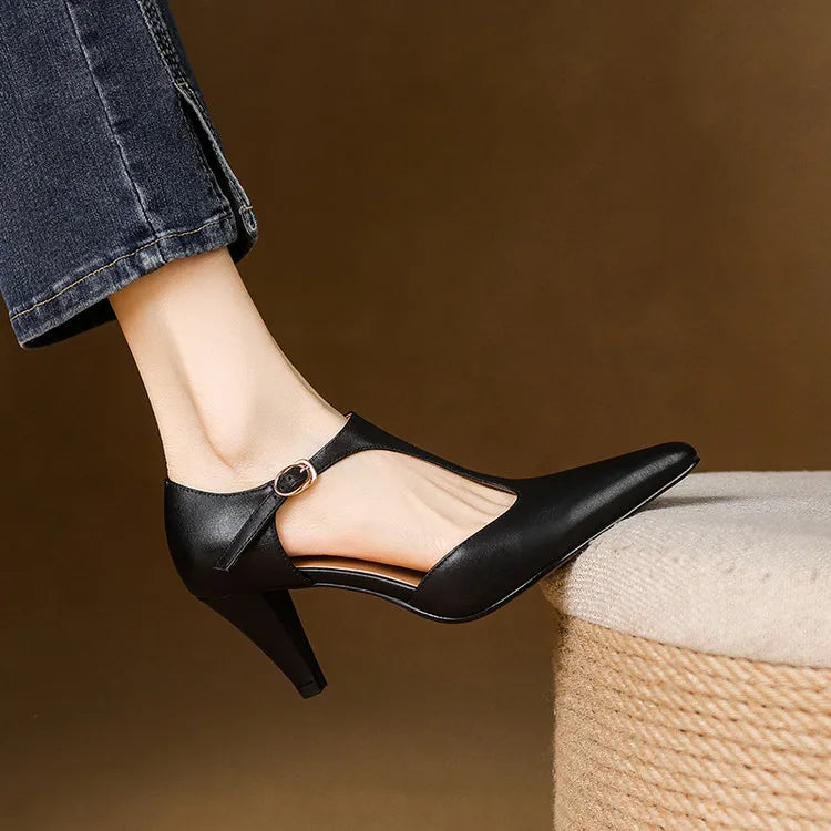 VelouraCharm™ — Unleash Unshakable Confidence with All-Day Luxe Comfort